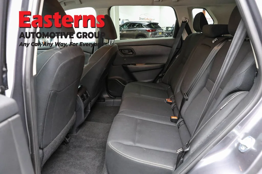 Used 2024 Gray Nissan S image 22