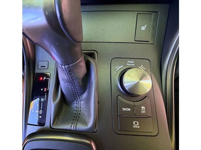 New 2024 ULTRA WHITE Lexus IS 350 F SPORT Design image 27