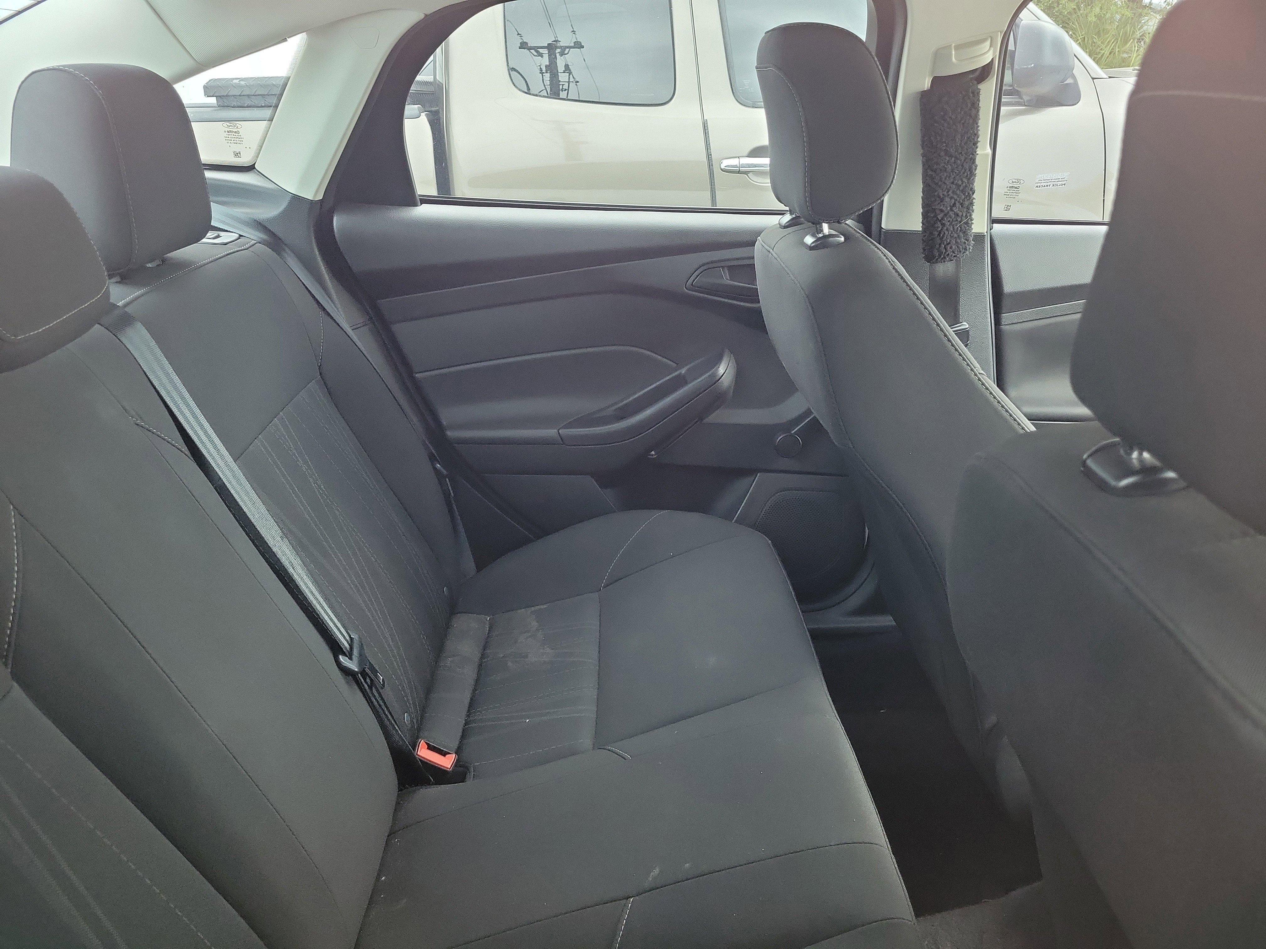Used 2017 Oxford White Ford S image 8