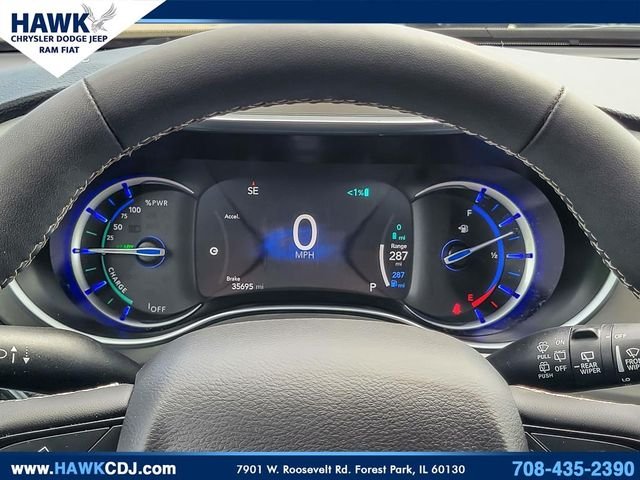Used 2024 Blue Chrysler Select Premium S Appearance image 18