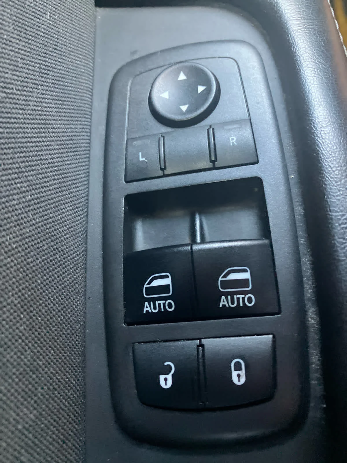 Used 2019 Pitch Black Clearcoat Dodge R/T image 12