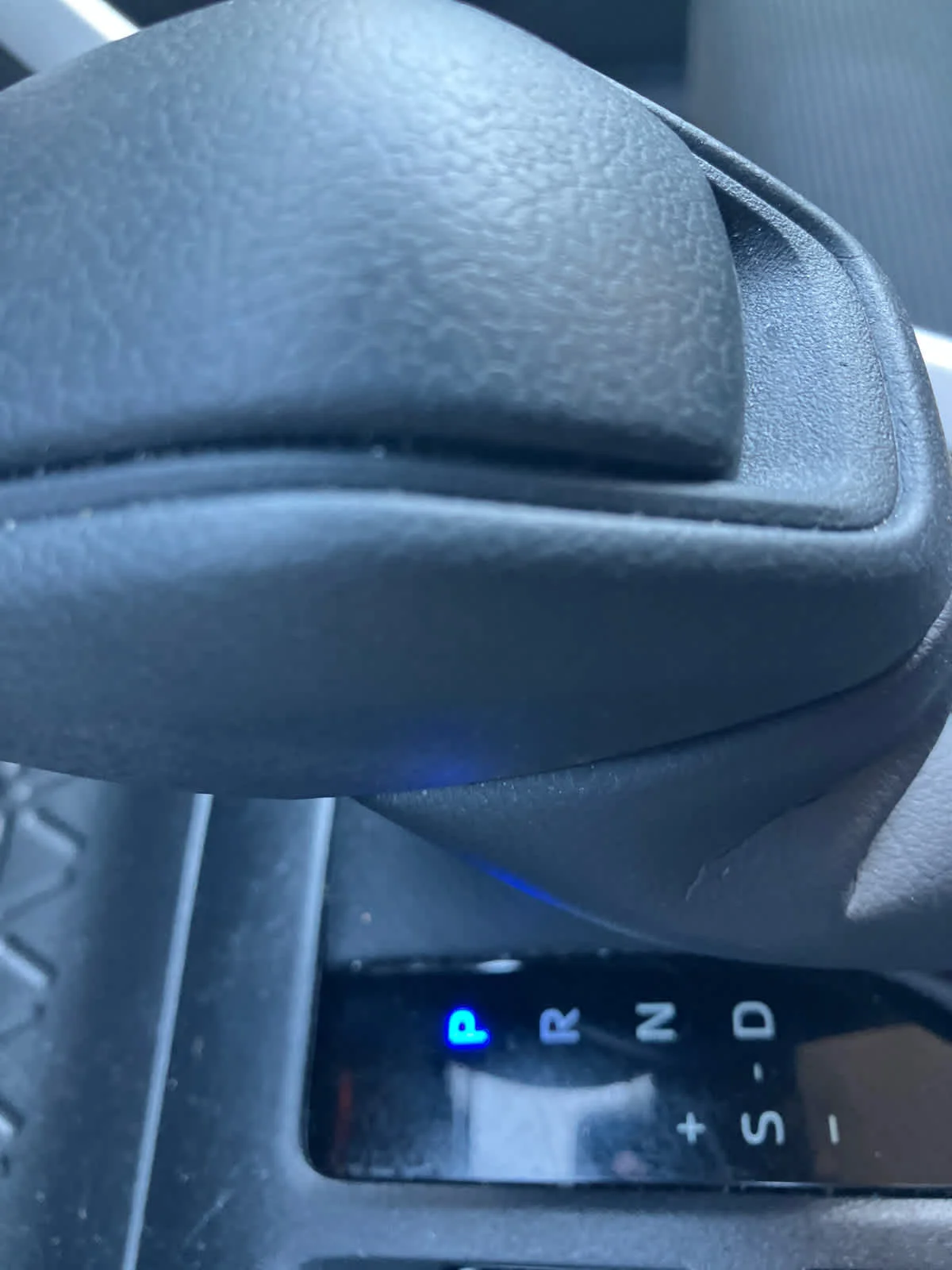 Certified Used 2025 Ice Cap Toyota LE image 29