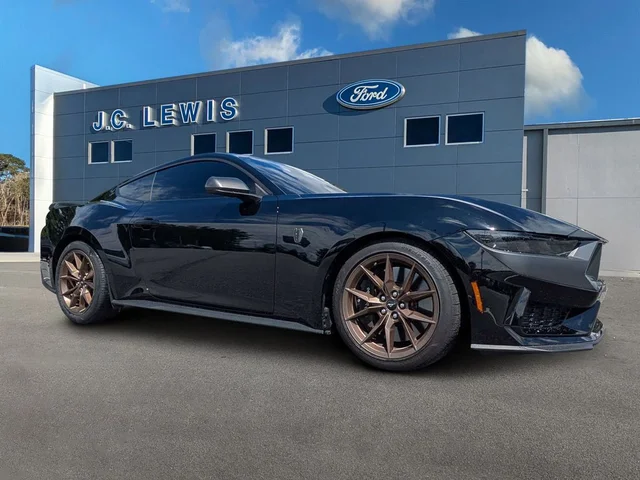 2026 Ford Mustang Dark Horse