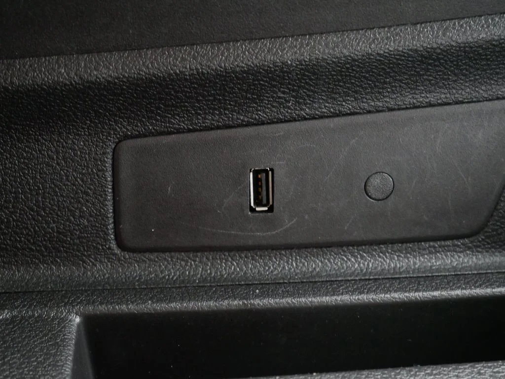 Certified Used 2019 White Ford XL image 24