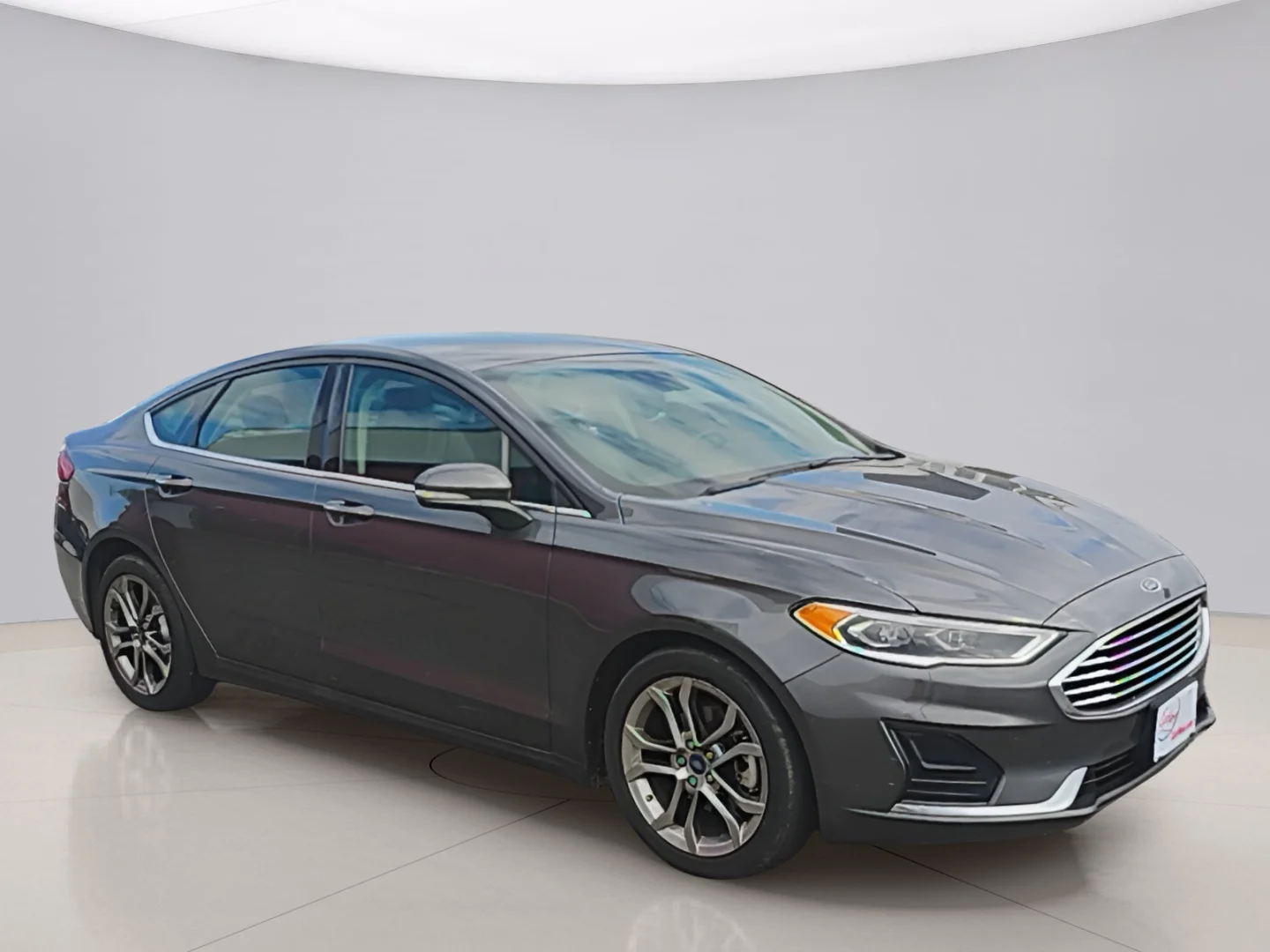 Used 2020 Gray Ford SEL image 7