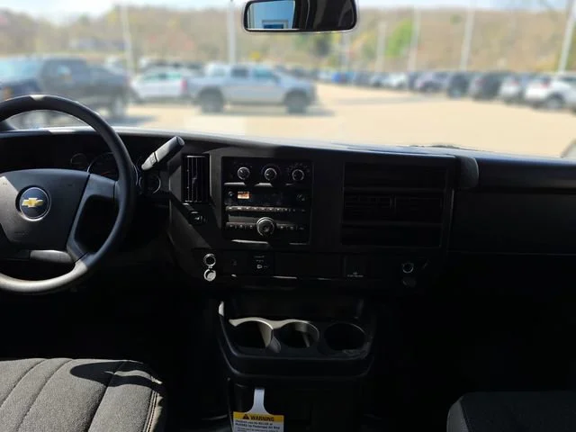 2026 Chevrolet Express Cargo Work Van - Photo 38