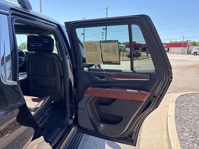 Used 2023 Black GMC Denali Ultimate image 22