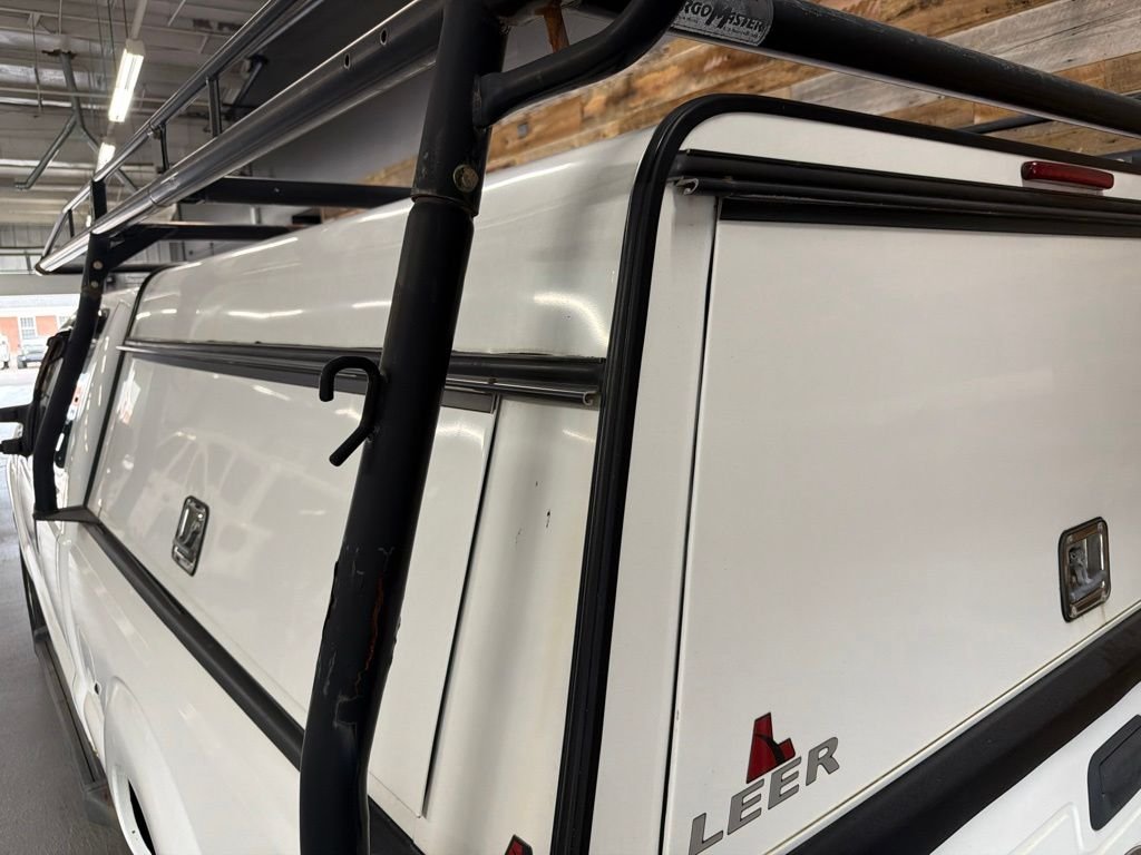 Used 2015 Oxford White Ford XL image 5