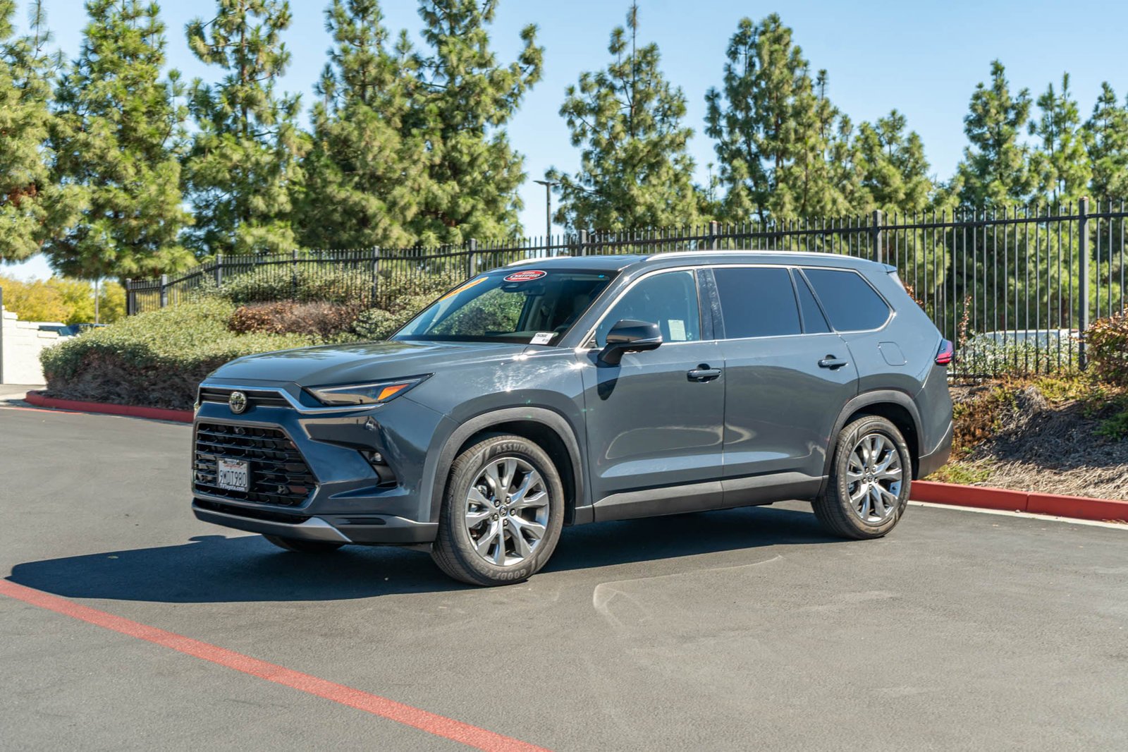 Certified Used 2024 Cloud Toyota Limited image 3