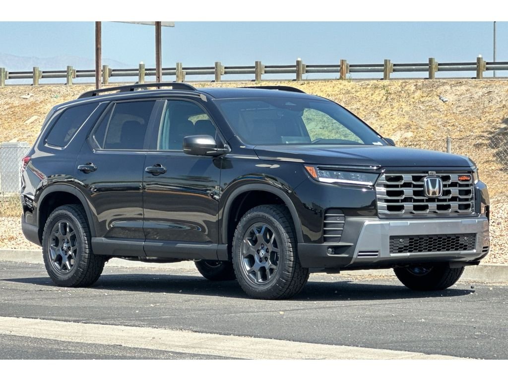 New 2026 Honda Pilot TrailSport Sport Utility in Corona #261990