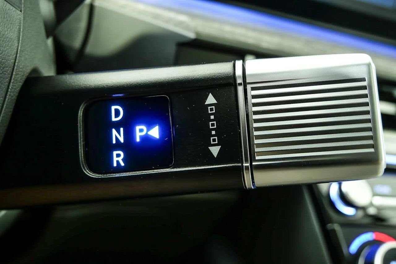 New 2026 Serenity White Hyundai Calligraphy FWD image 65