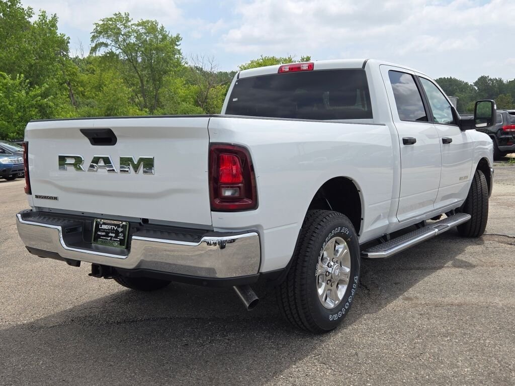 New 2026 Bright White Clear-Coat Exterior Paint RAM Big Horn image 12
