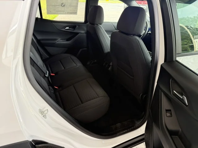 2026 Chevrolet Equinox LT - Photo 10