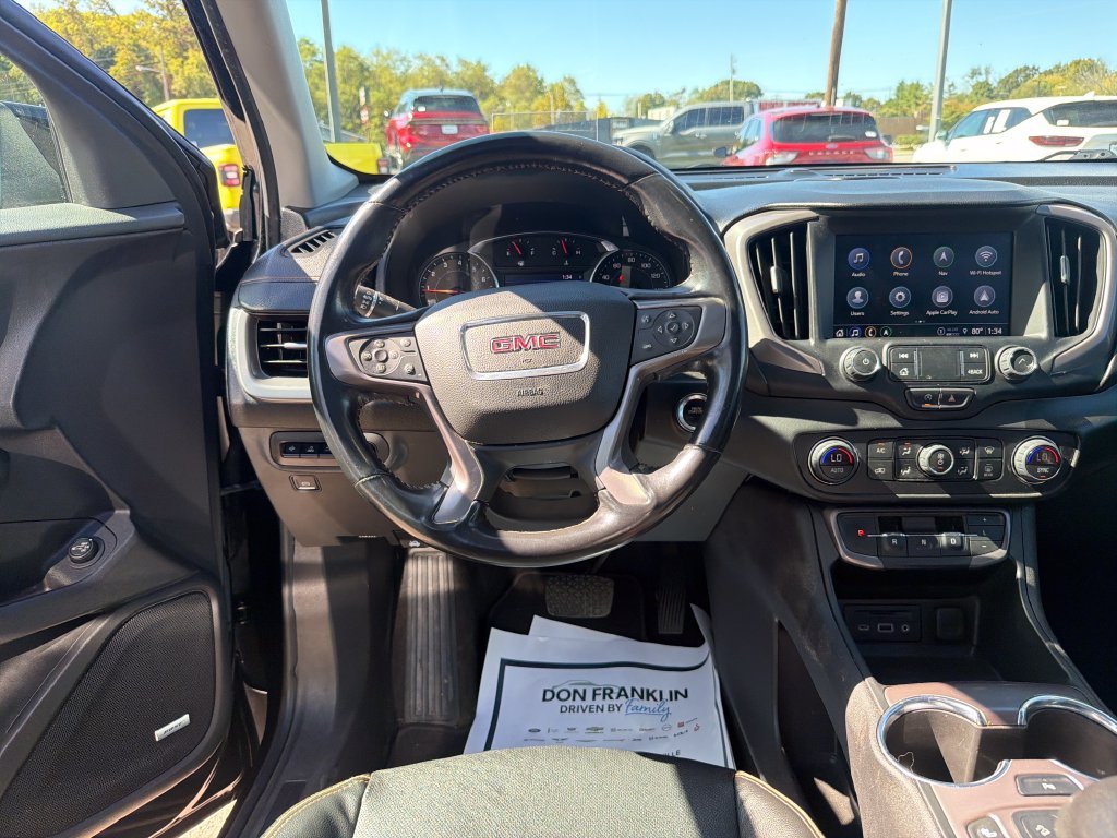 Used 2022 Black GMC AT4 image 17