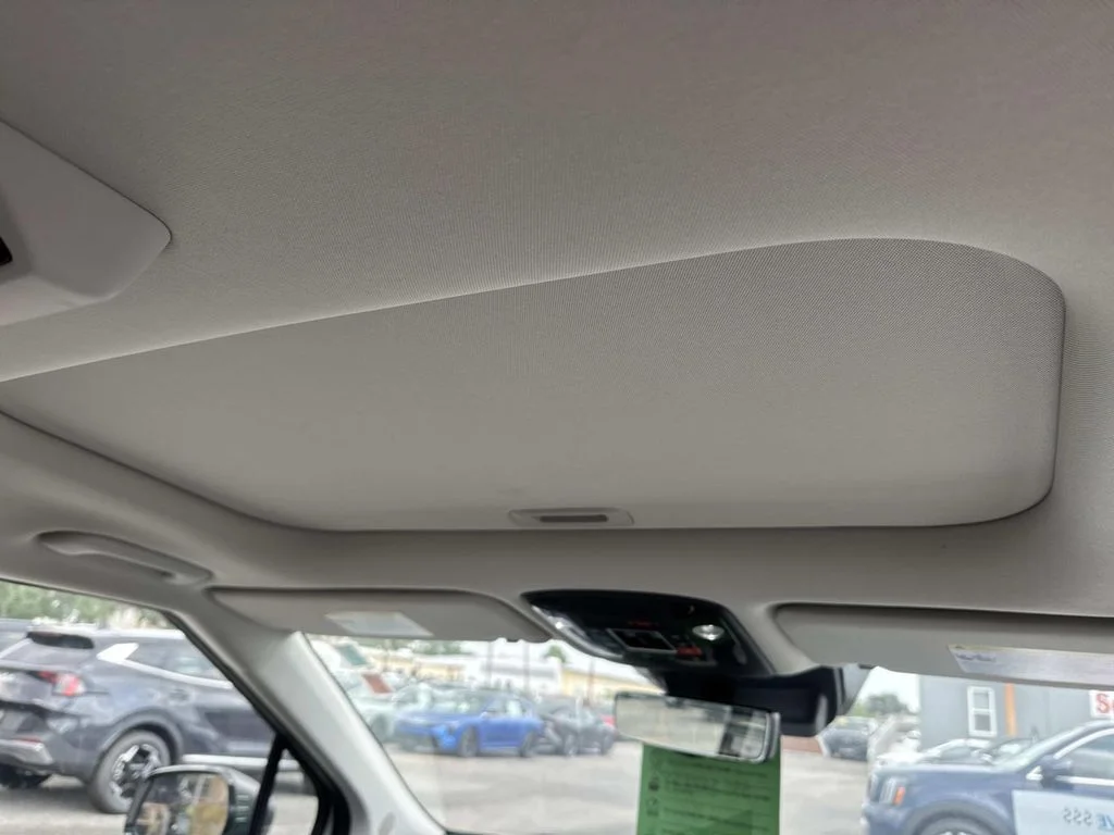 2025 Kia Carnival SX Prestige - Photo 16