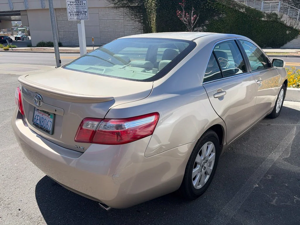 Used 2008 Desert Sand Metallic Toyota XLE image 14
