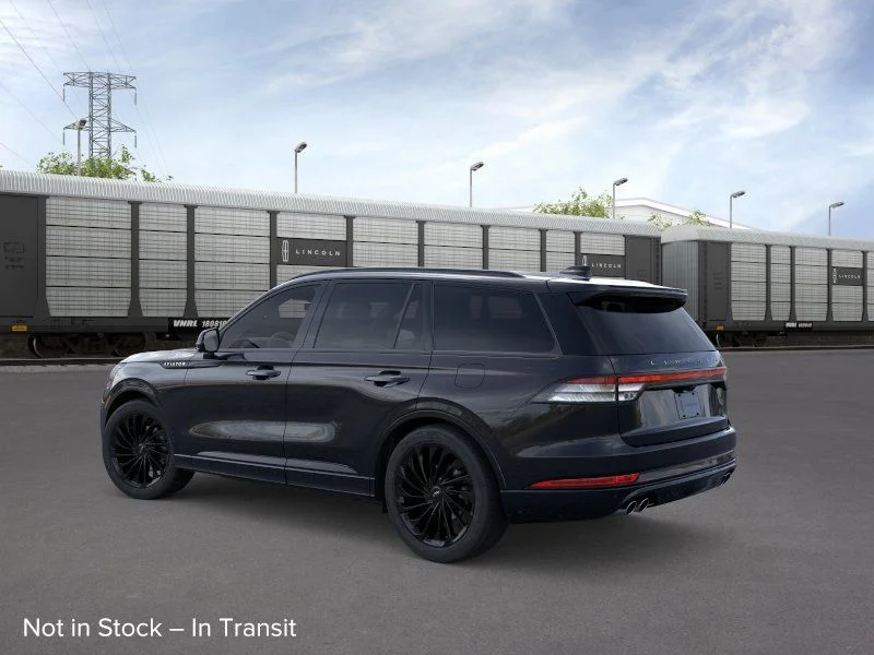 New 2026 Infinite Black Metallic Clearcoat Lincoln Reserve® image 4