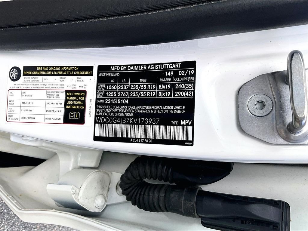 Used 2019 White Mercedes-Benz GLC 300 image 35