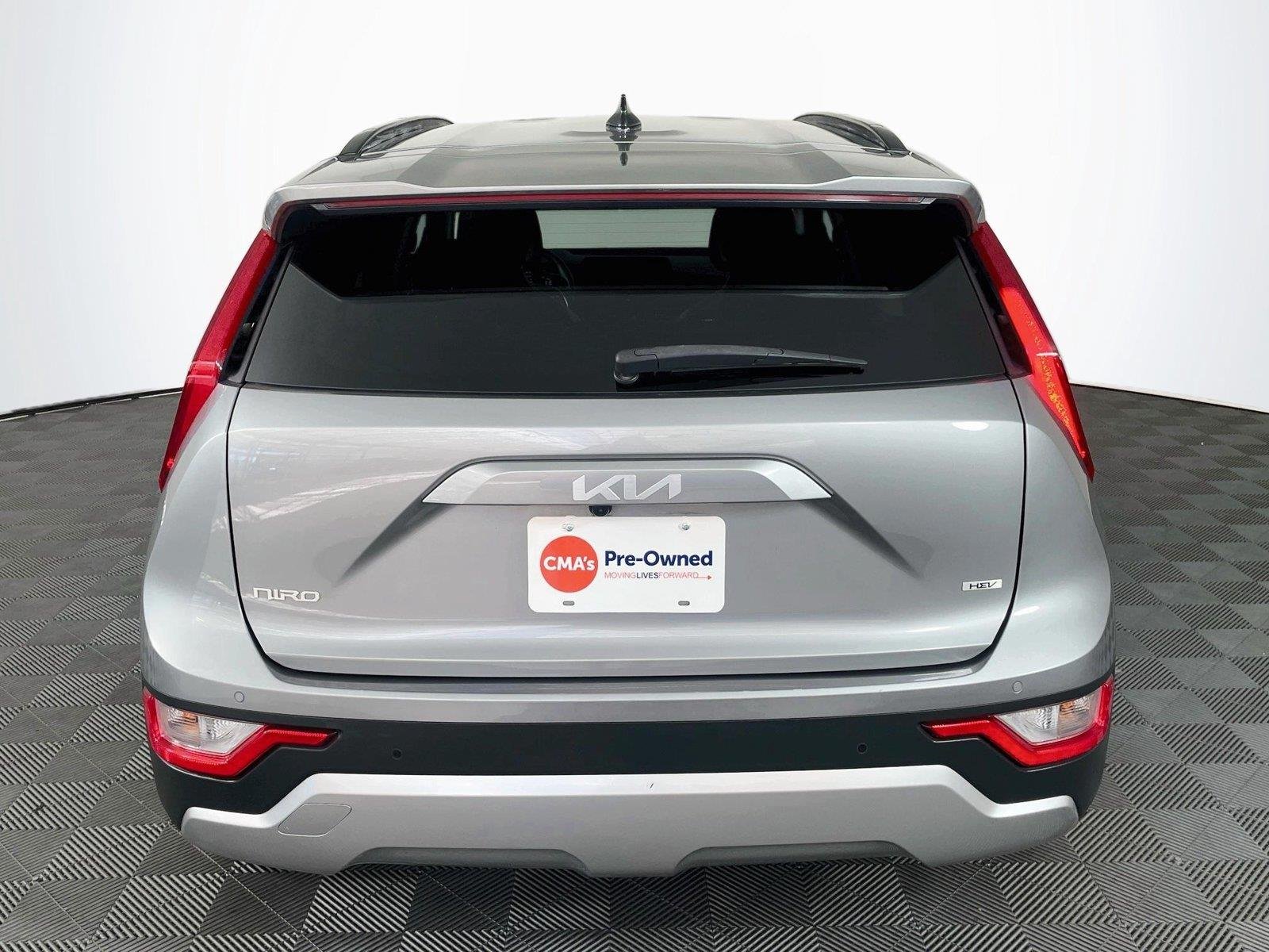 Used 2024 Steel Gray Kia EX image 9