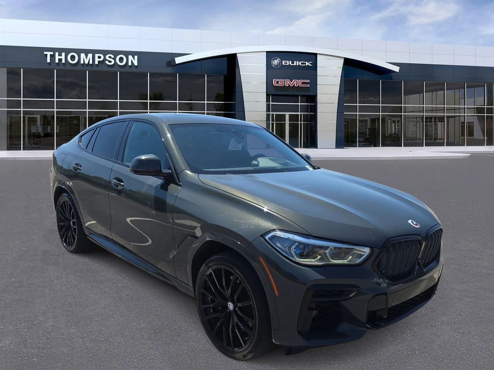 2023 BMW X6 M50i's photo