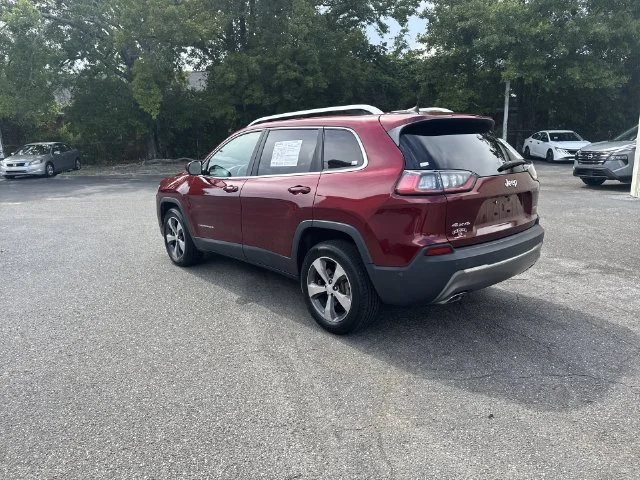 Used 2019 Red Jeep Limited image 7