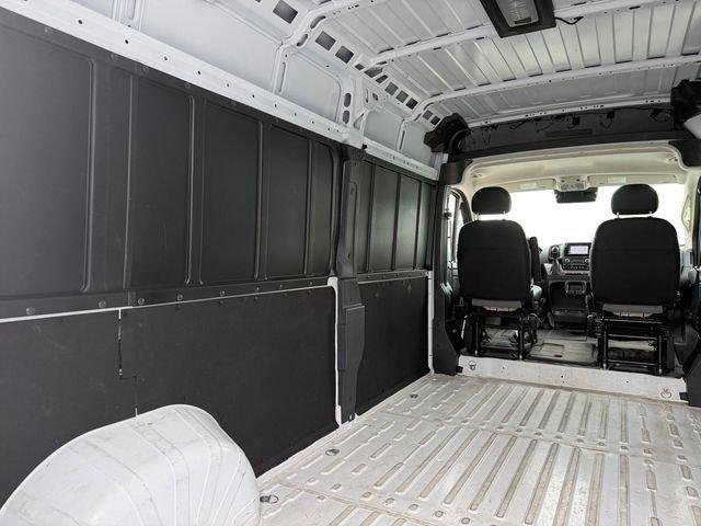 Used 2026 White RAM TRADESMAN image 11