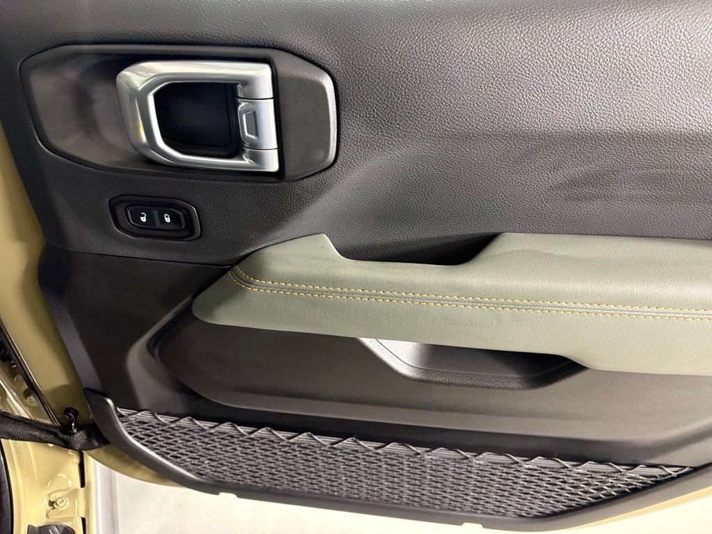 New 2026 41 Exterior Paint Jeep Mojave image 12