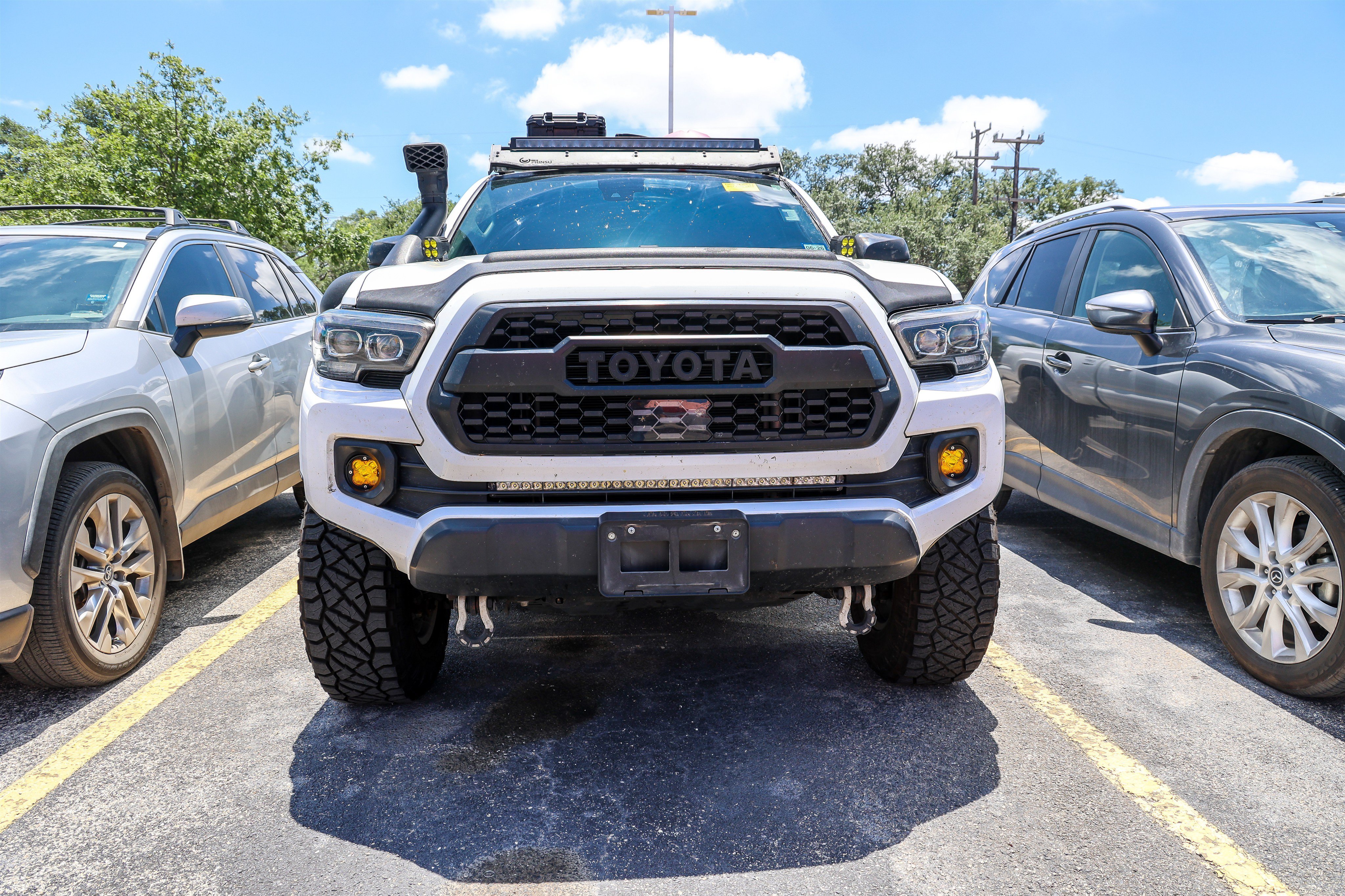 Used 2023 ICE CAP Toyota SR5 image 3
