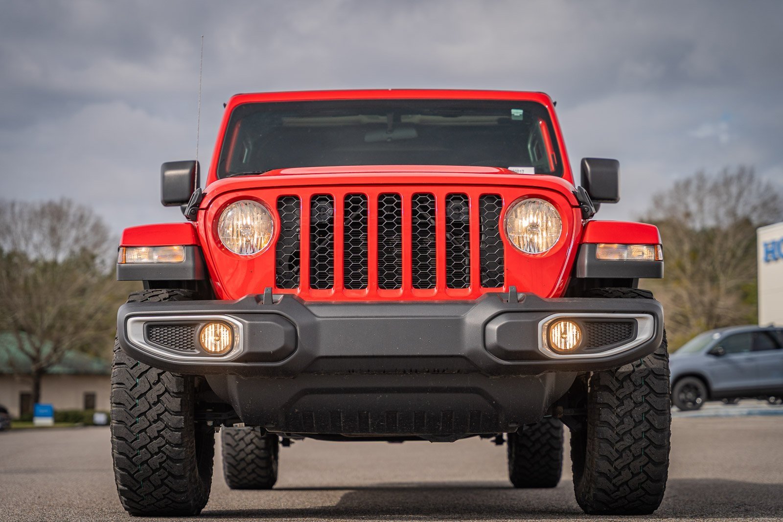 2023 Jeep Gladiator
