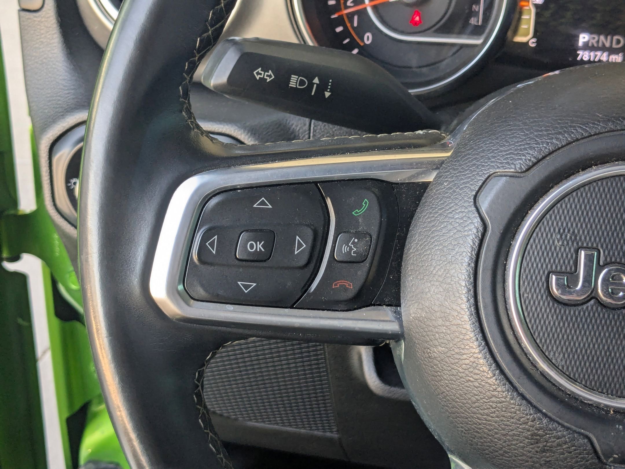 Certified Used 2019 Mojito! Clearcoat Jeep Sahara image 15