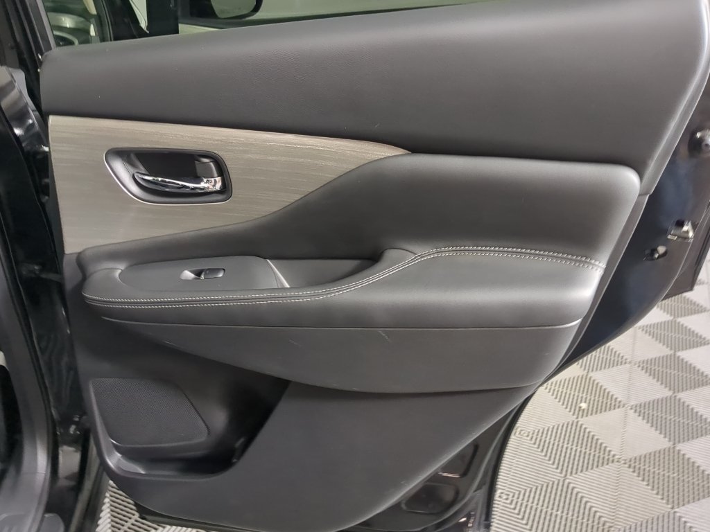Used 2017 Magnetic Black Metallic Nissan Platinum image 24