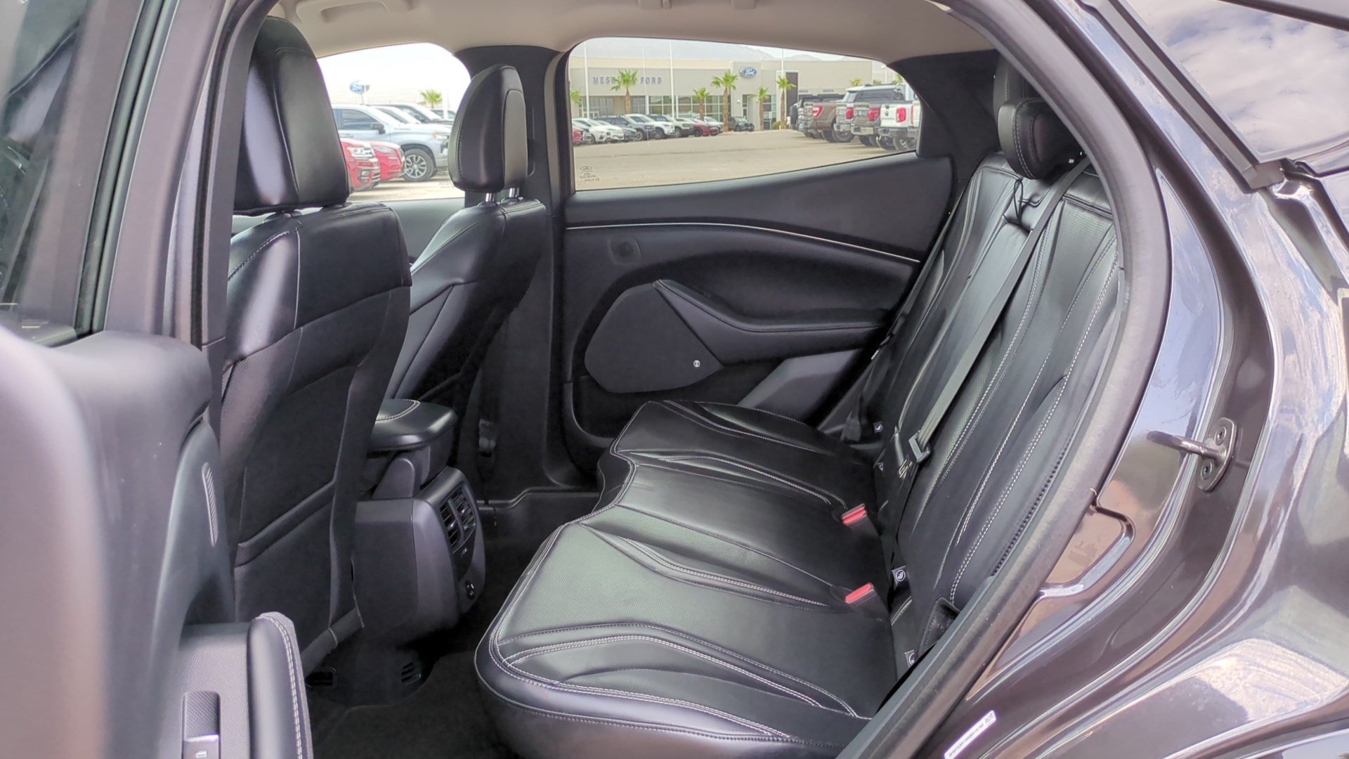 Used 2022 Gray Metallic Ford Premium image 26