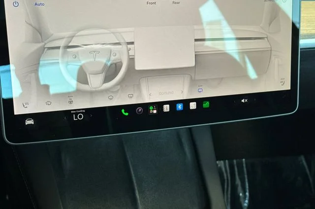 Used 2022  Tesla Performance image 24