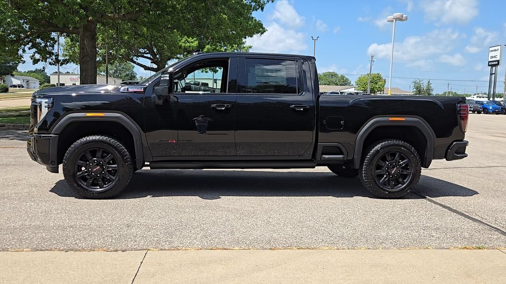 New 2026 Onyx Black GMC AT4 image 5
