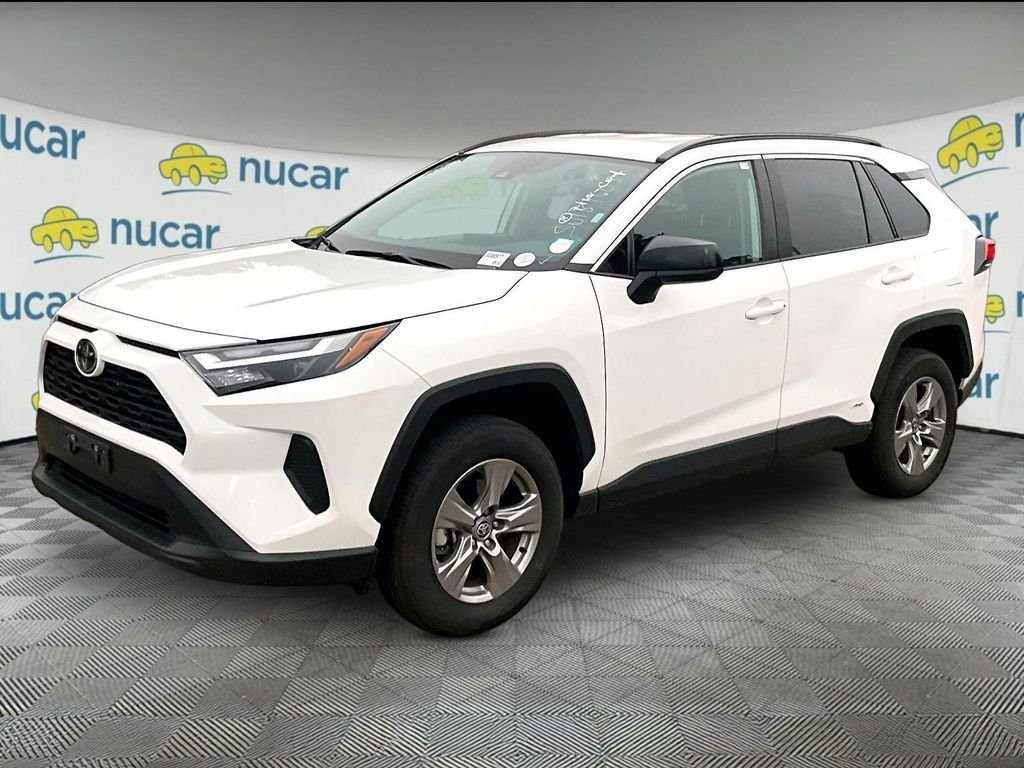Used 2025 White Toyota LE image 3