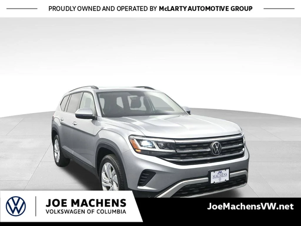Used 2023 Silver Volkswagen 2.0T SE w/Technology image 1
