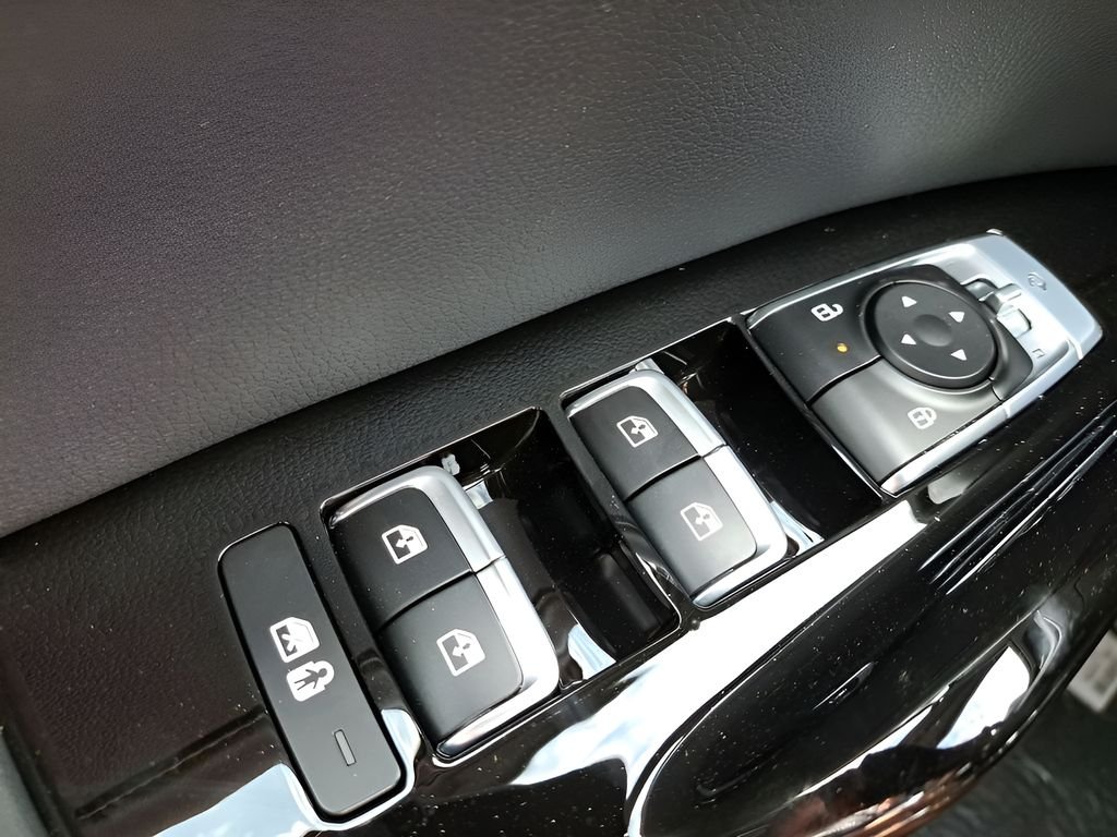 2026 Kia K5 GT - Photo 26