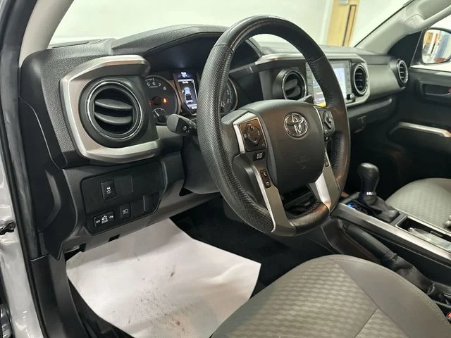 Used 2023 Silver Toyota SR5 image 13