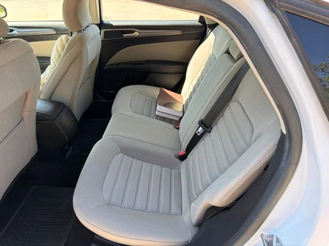 Used 2019 Oxford White Ford S image 5