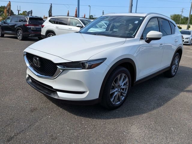 Used 2019 White Mazda Grand Touring image 8