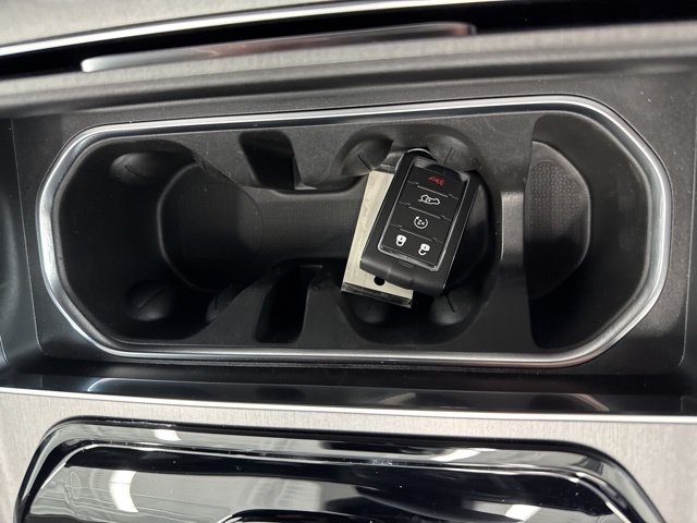 New 2026 High Gloss Black Exterior Paint Jeep Limited Altitude image 37