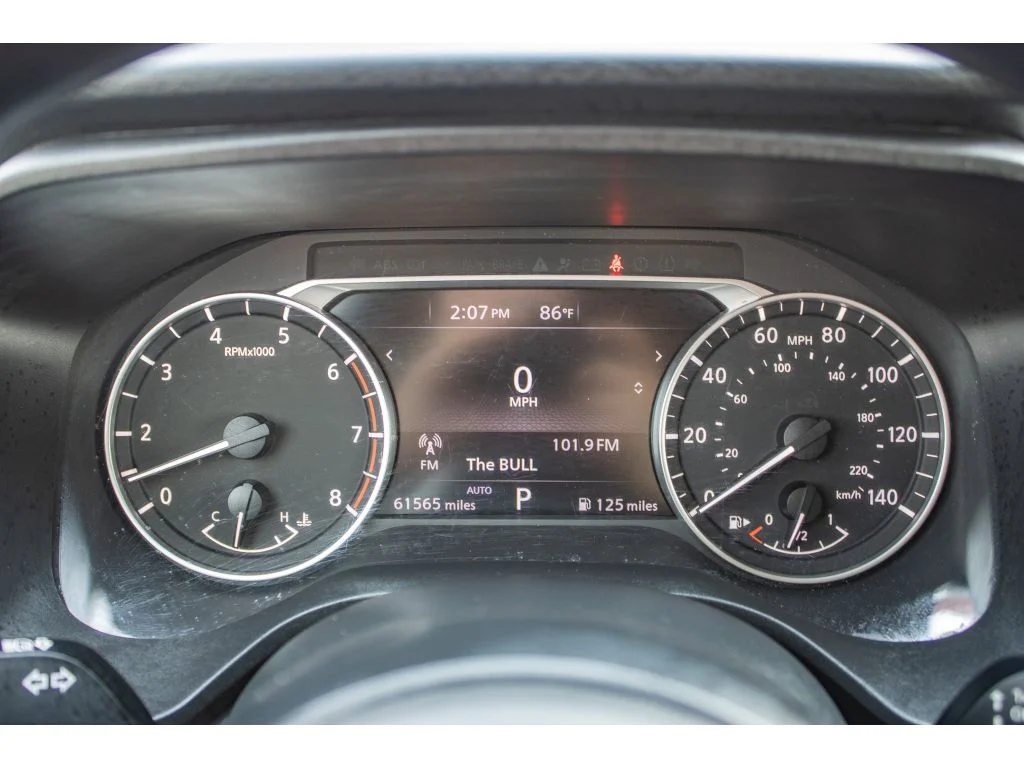 Used 2024 Everest White Pearl Nissan SV image 35
