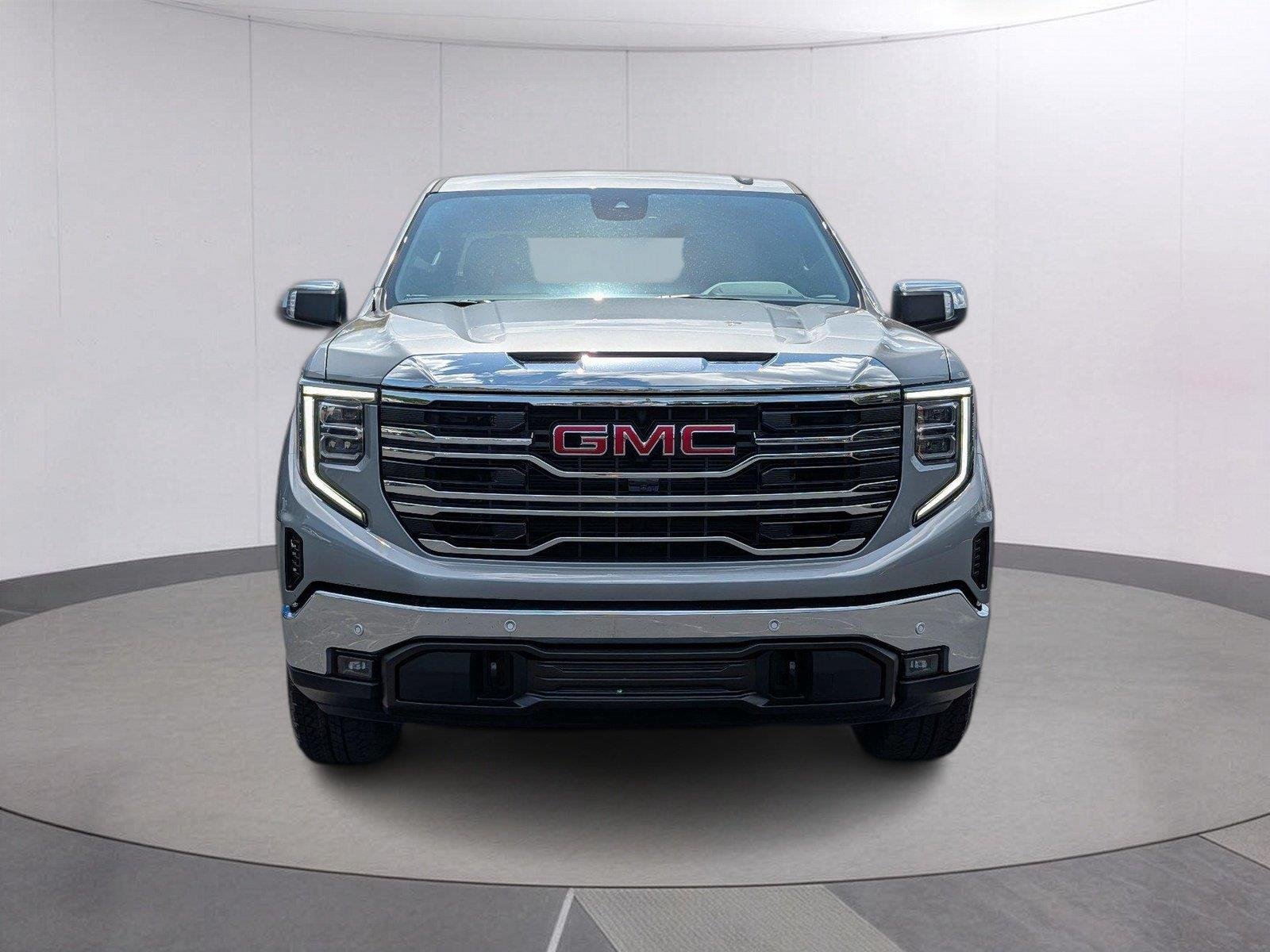 New 2026 Sterling Metallic GMC SLT image 9