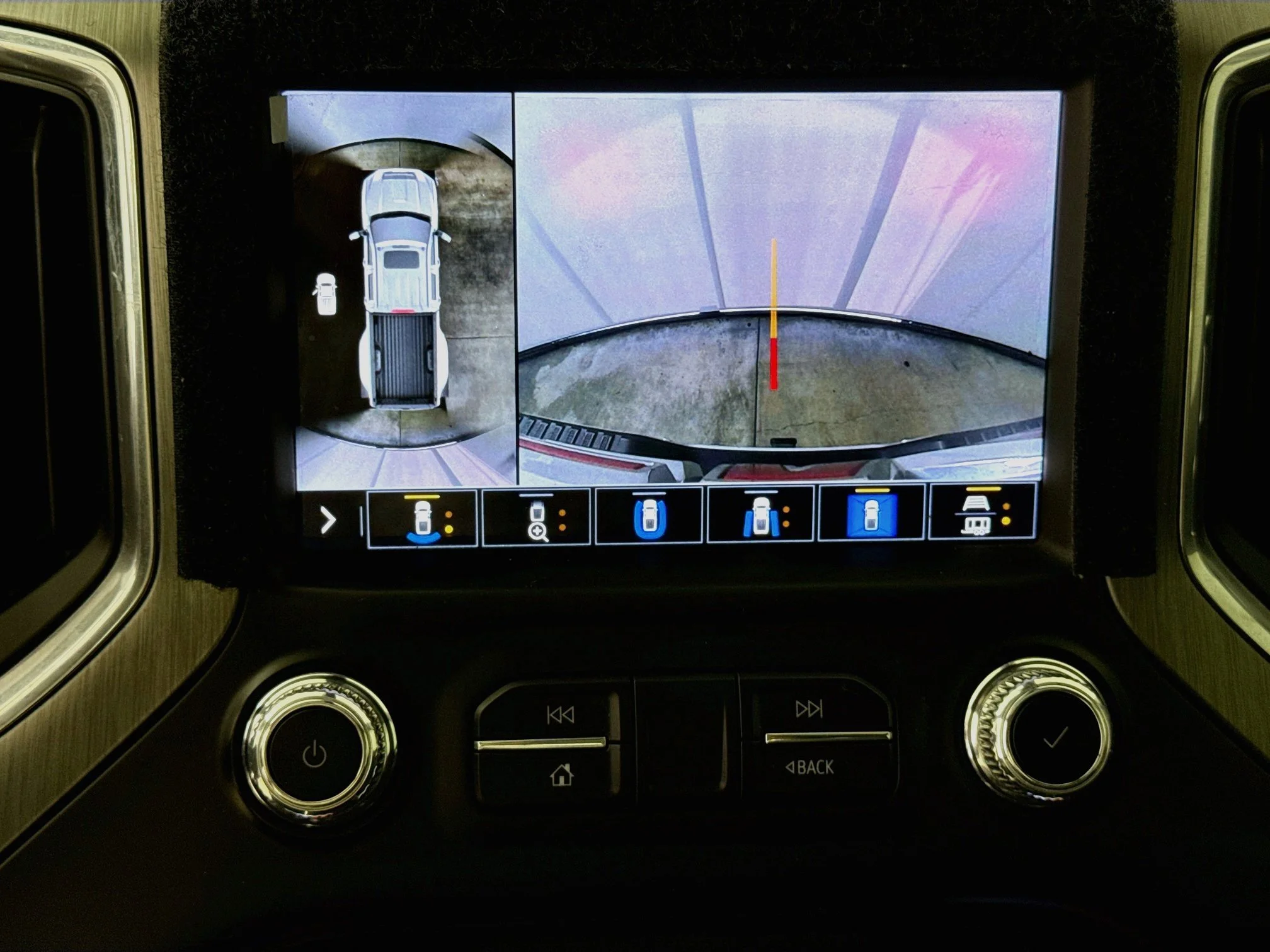 Used 2023 QUICKSILVER METALLIC GMC Denali image 16