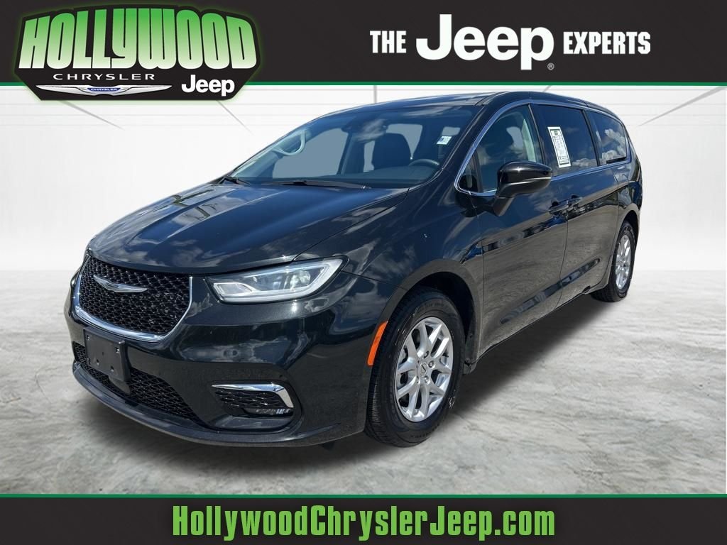 2023 Chrysler Pacifica