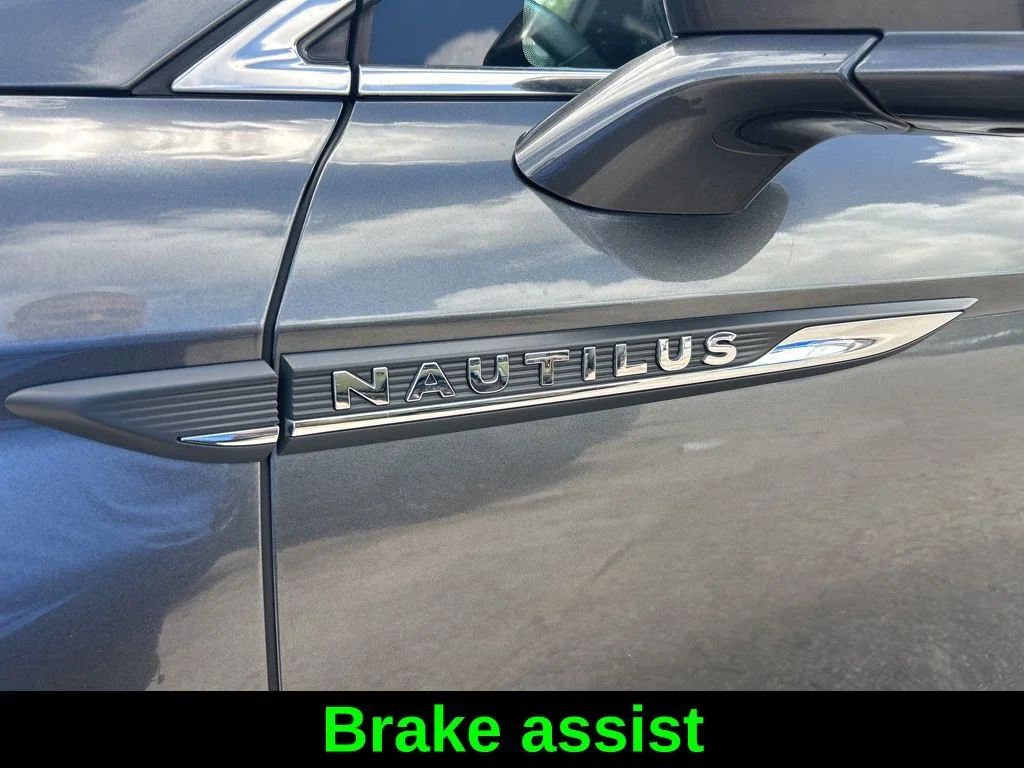 Used 2020 Gray Lincoln Standard image 20