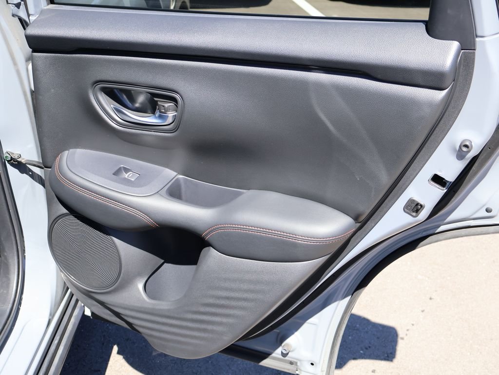 Used 2024  Honda Sport image 14