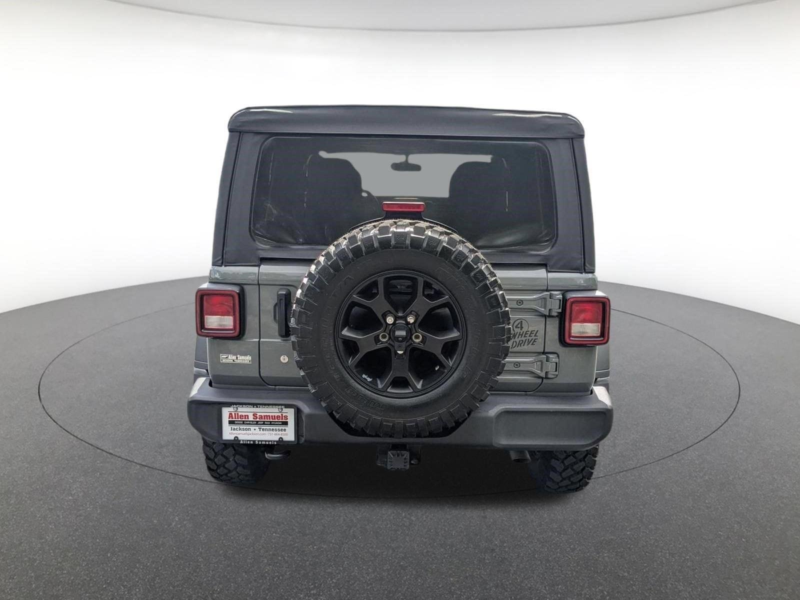 Used 2022 Sting-Gray Clearcoat Jeep Unlimited Willys Sport image 5