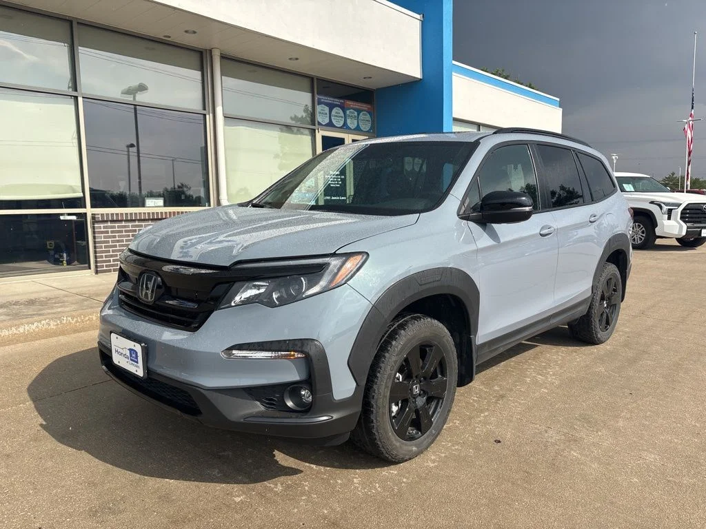2022 Honda Pilot TrailSport AWD's photo