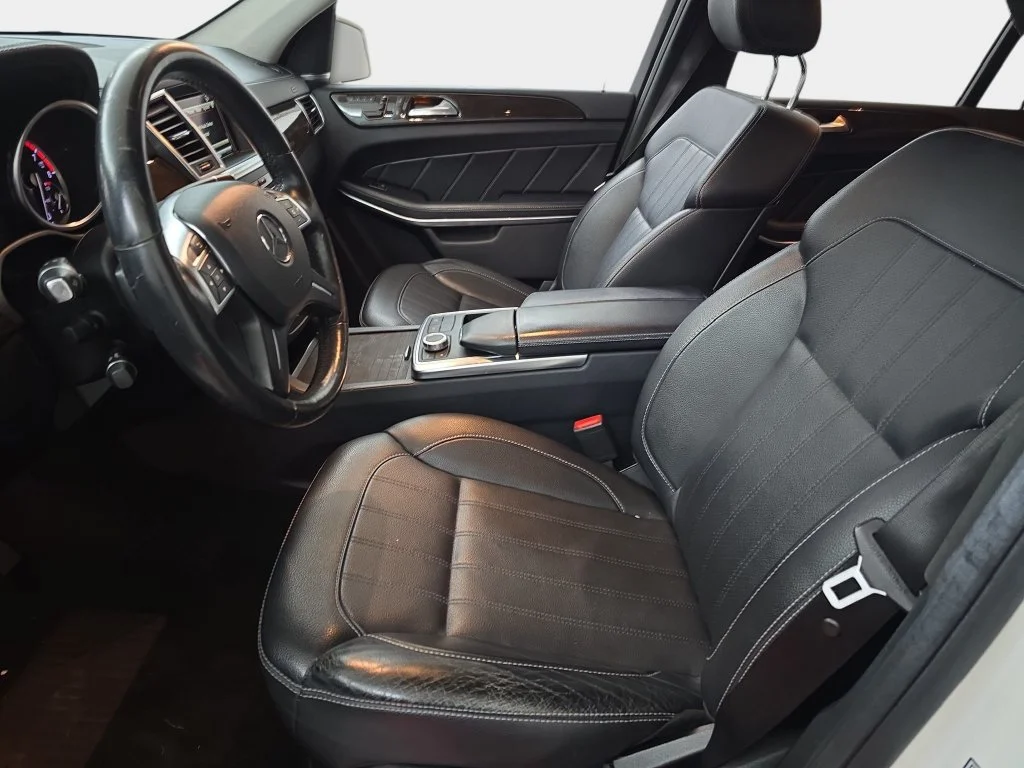 Used 2014  Mercedes-Benz GL 450 image 17